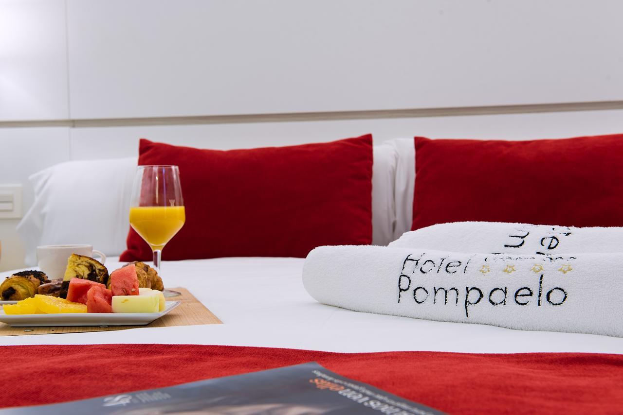 Hotel Pompaelo Plaza Del Ayuntamiento&spa 4*