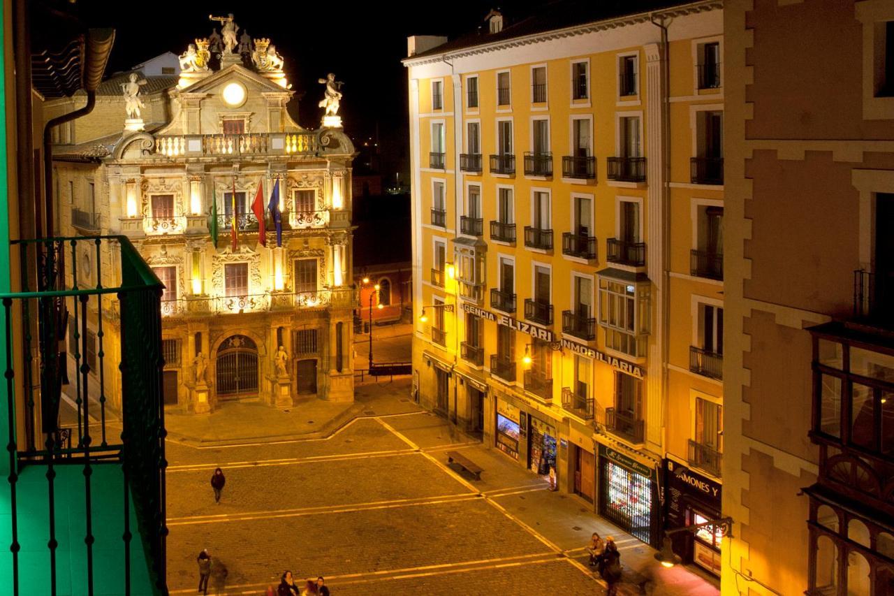 Hotel Pompaelo Plaza Del Ayuntamiento&spa 4*